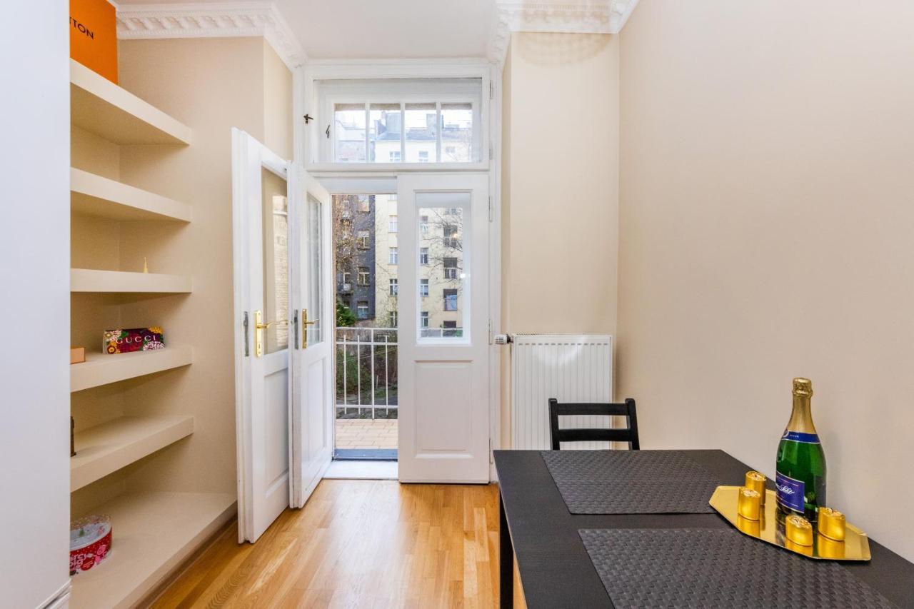 布拉格Prostorny Tripokojovy Apartman U Nabrezi Vltavy公寓 外观 照片